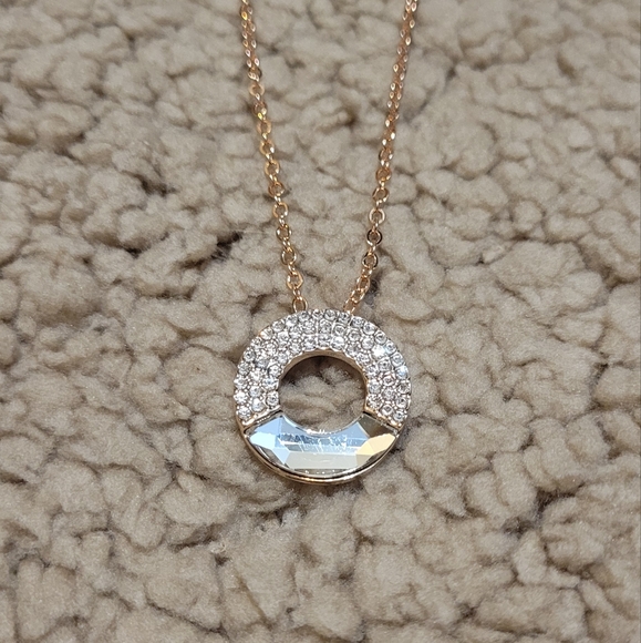 Katherine Karambelas Necklace & Earring Set - Picture 3 of 6